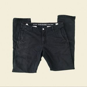 Dockers slim-fit alpha khakis